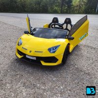 Детский электромобиль Lamborghini Aventador SVJ (A111MP) желтый