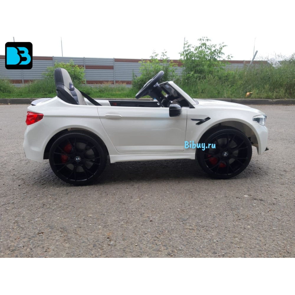 Детский электромобиль BMW M5 Competition (A555MP) белый