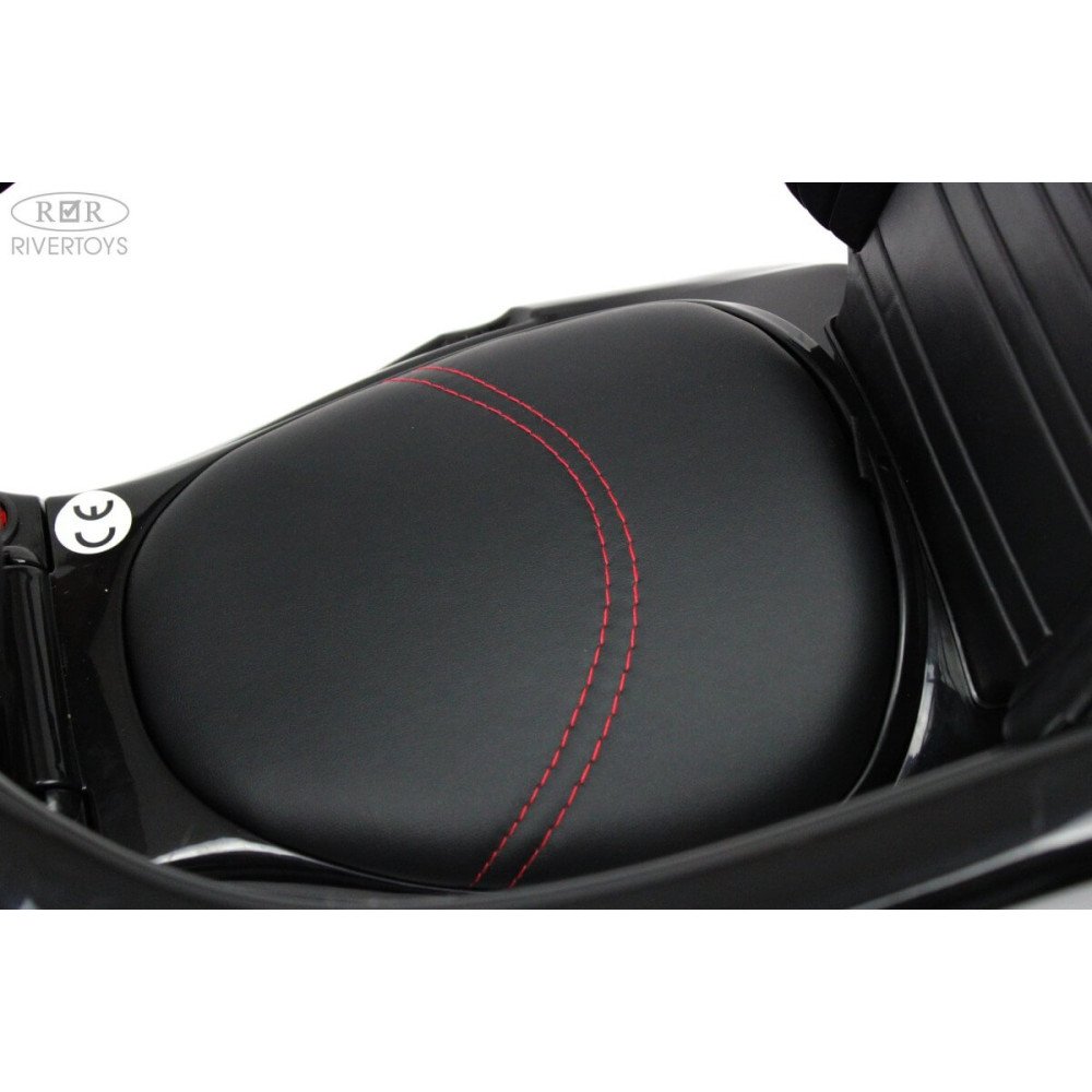 Детский толокар Mercedes A888AA-M черный