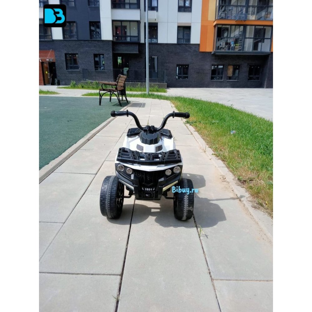 Детский квадроцикл R1 на резиновых колесах 6V - 3201-WHITE