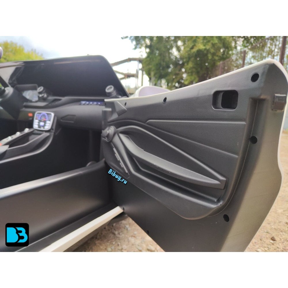 Электромобиль Ferrari F111FF белый