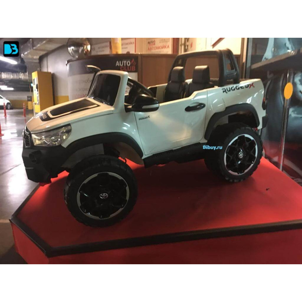 Детский электромобиль Toyota Hilux (DK-HL850) белый