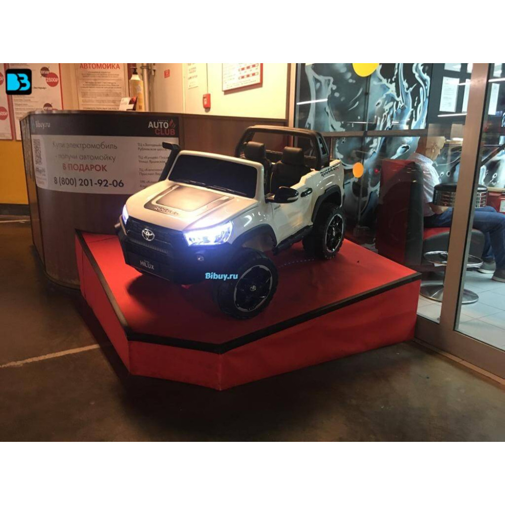 Детский электромобиль Toyota Hilux (DK-HL850) белый