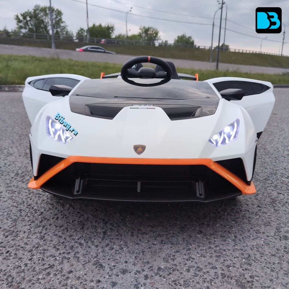 Детский электромобиль Lamborghini Huracán STO (E888EE) белый