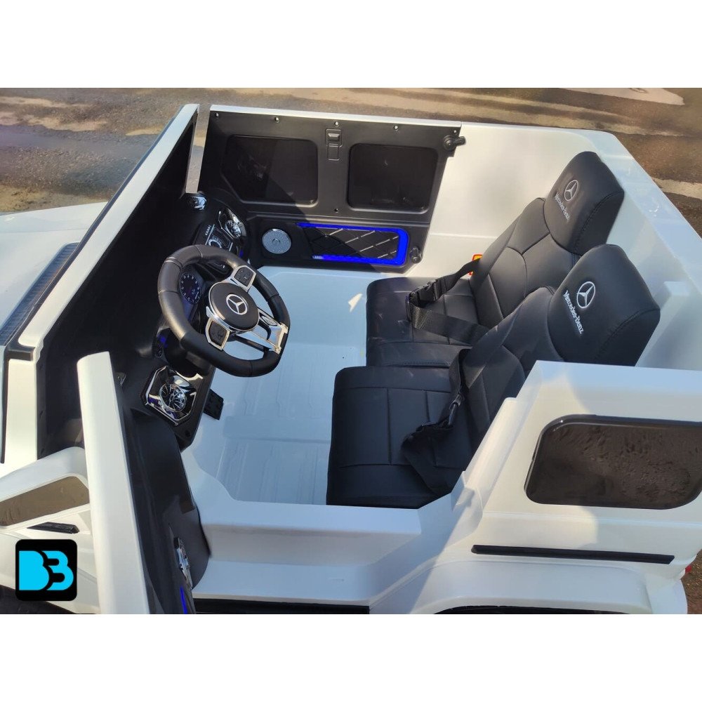 Электромобиль Mercedes-AMG G63 (G111GG) 24V белый, полный привод