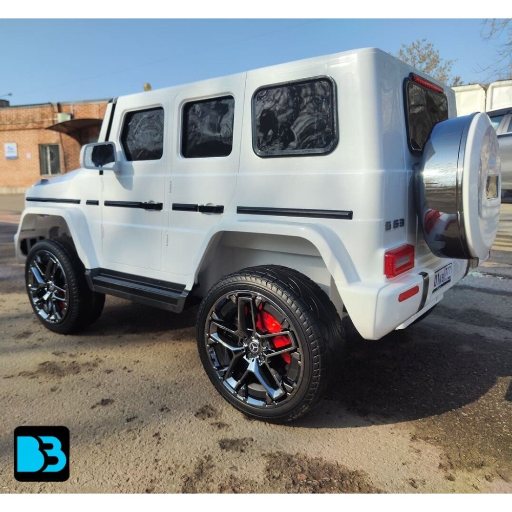 Электромобиль Mercedes-AMG G63 (G111GG) 24V белый, полный привод