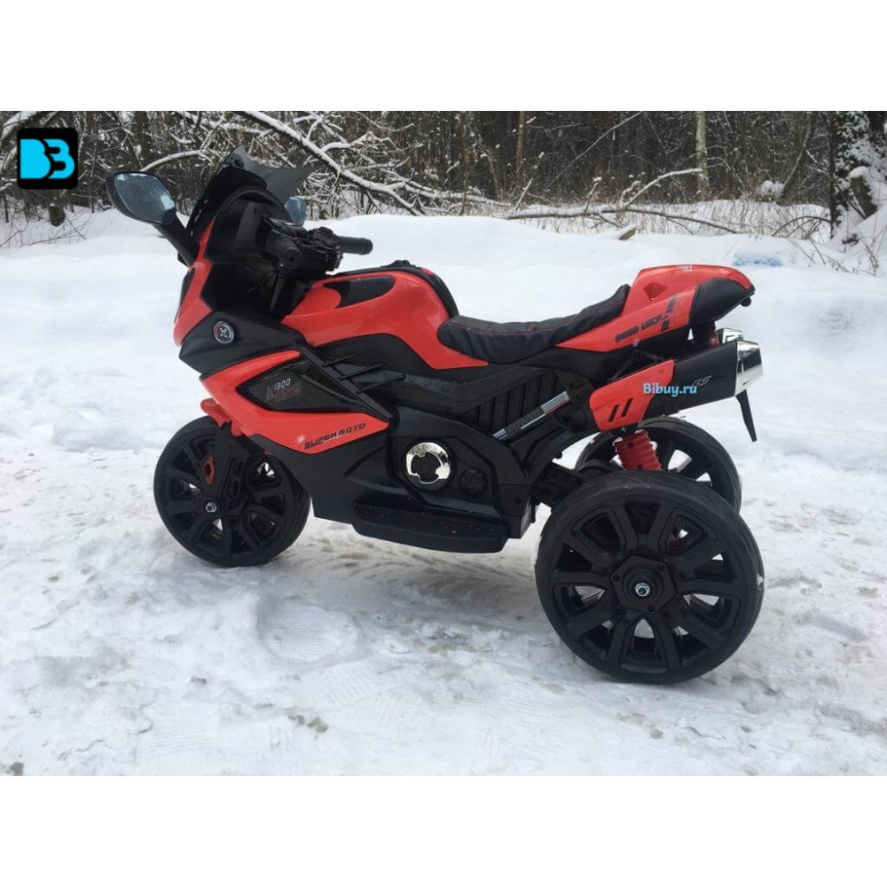 Трицикл с резиновыми колесами K444KK красный