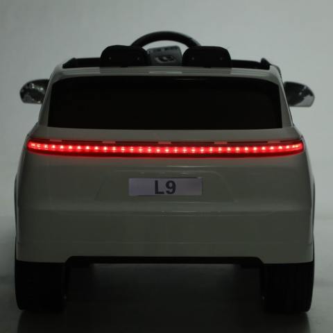 Электромобиль Lixiang L9 Белый