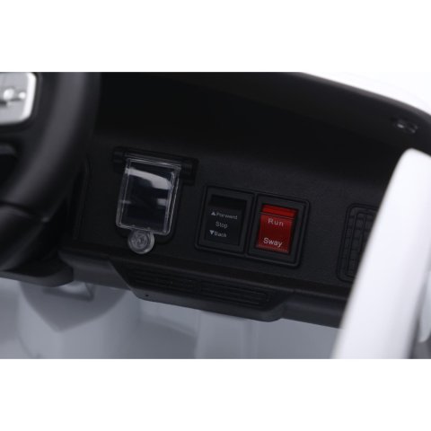 Электромобиль Lixiang L9 Белый