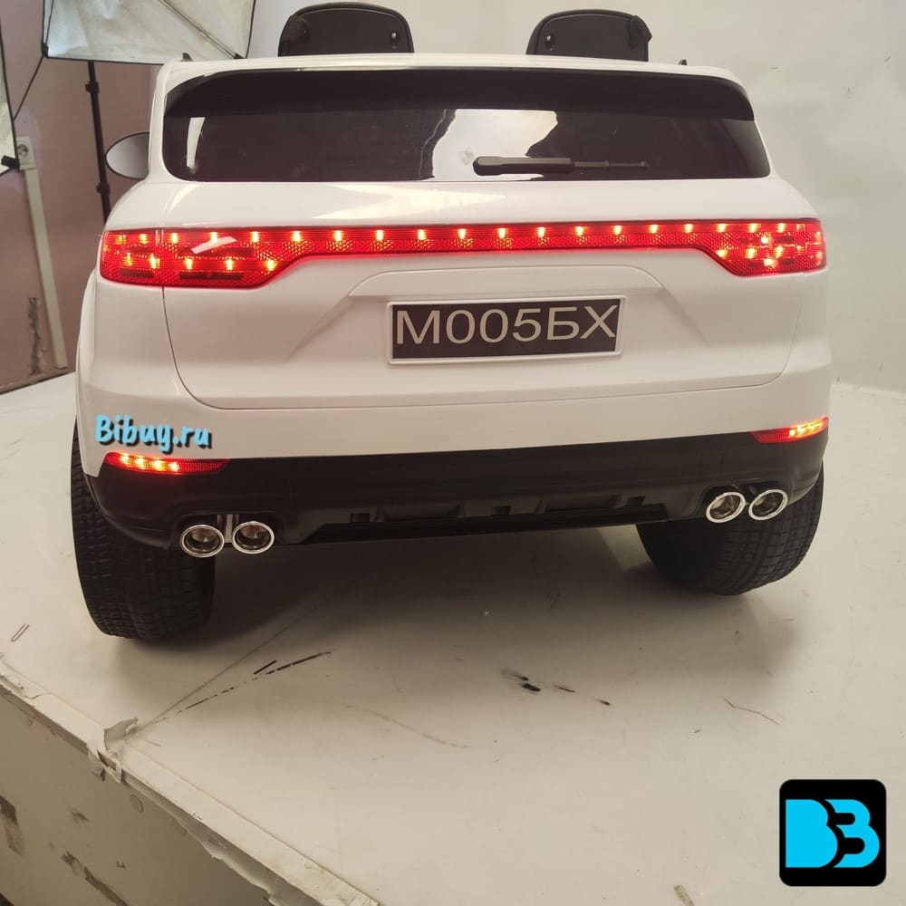 Детская машина Porsche Cayenne М005БХ белый