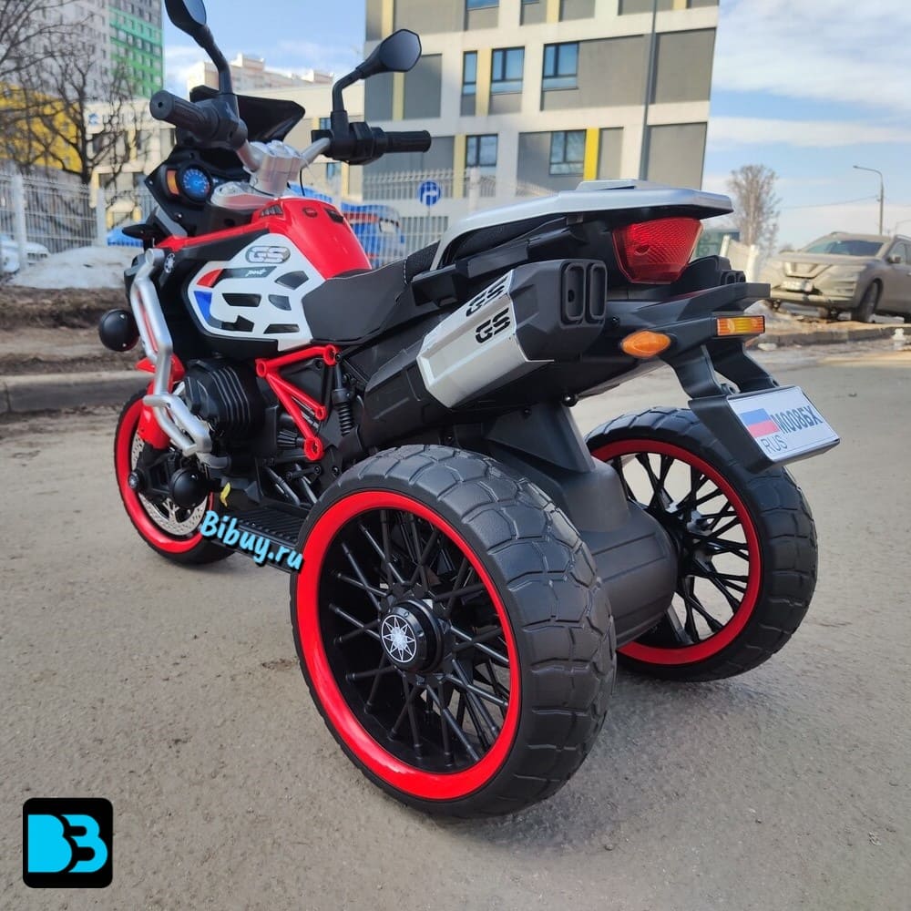 Детский трицикл М008БХ красный