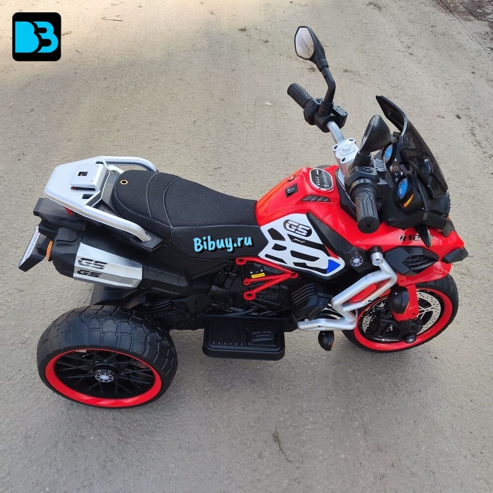 Детский трицикл М008БХ красный