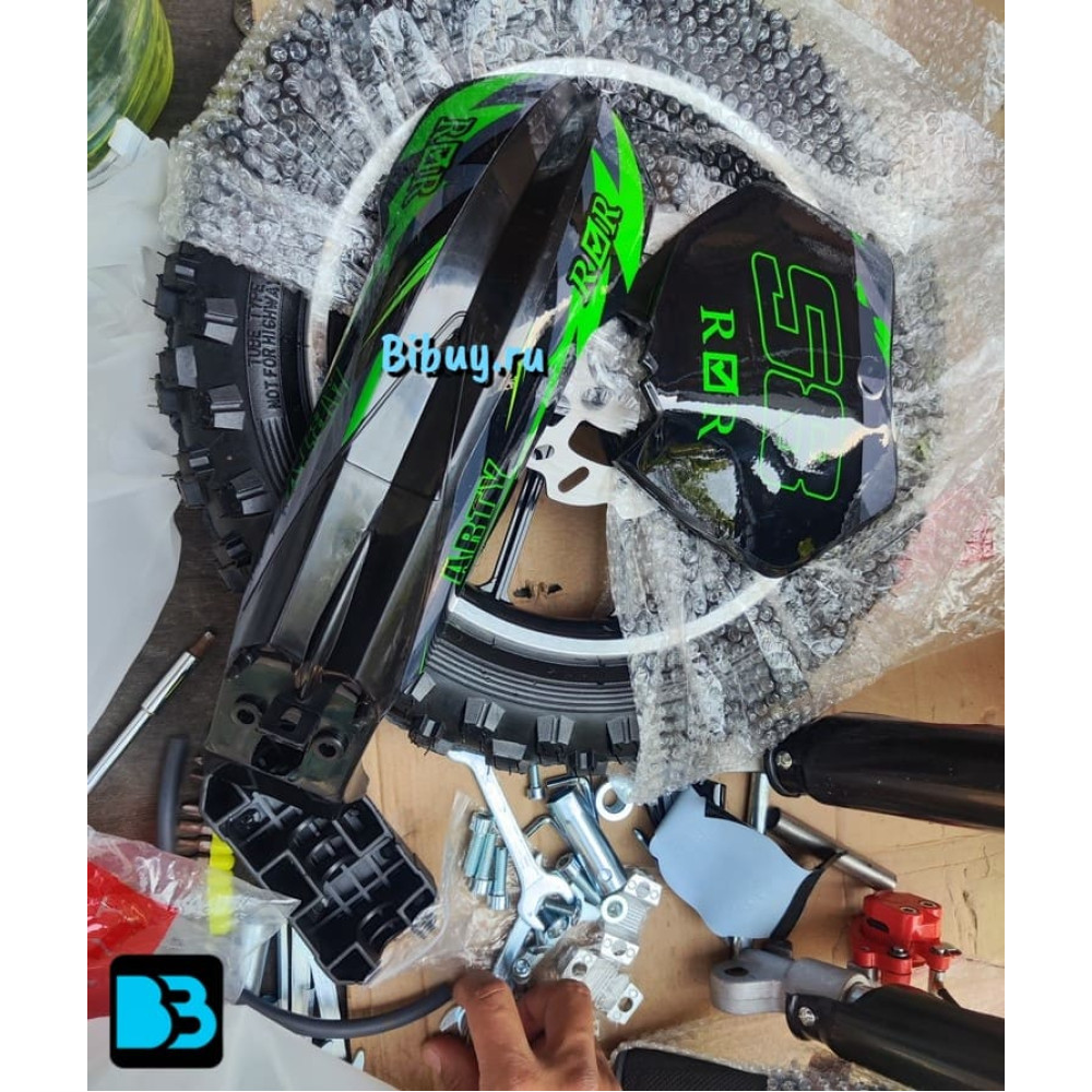 Бензиновый мотоцикл ROBY красный, детский, скорость до 20 км/ч