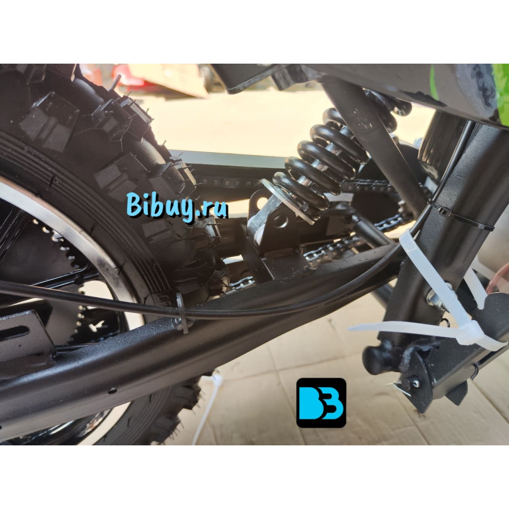 Бензиновый мотоцикл ROBY красный, детский, скорость до 20 км/ч