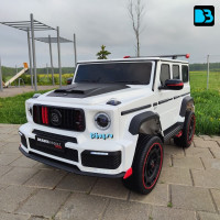 Детский автомобиль Mercedes-Benz Brabus Z888ZZ белый