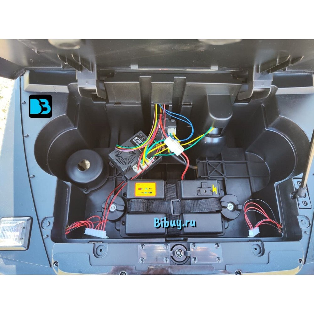 Детский электромобиль Z888ZZ Mercedes-Benz Brabus, серый (двухместный)