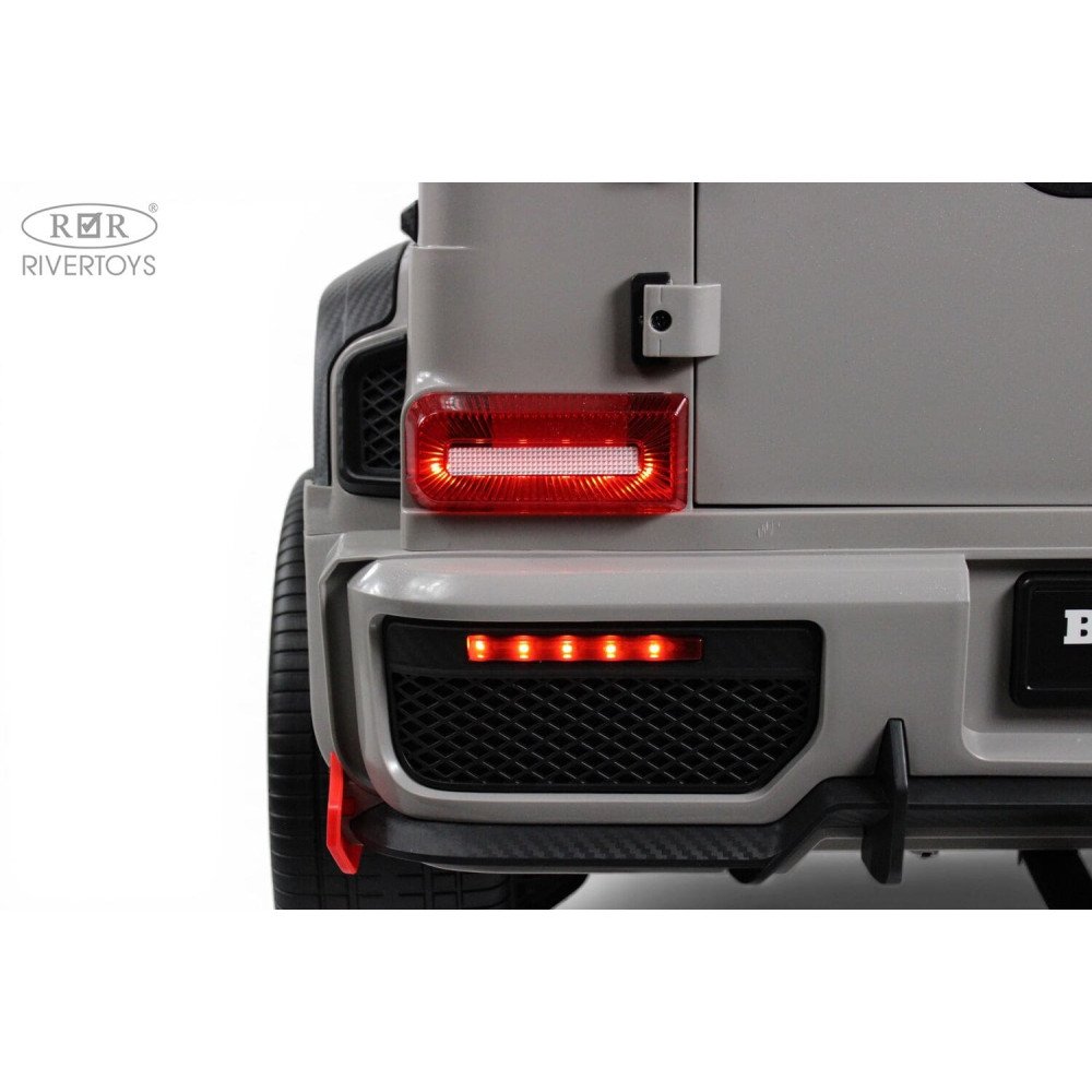 Детский электромобиль Z888ZZ Mercedes-Benz Brabus, серый (двухместный)