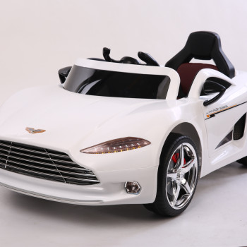 Электромобиль Aston Martin FLSeat YHF3913 Белый