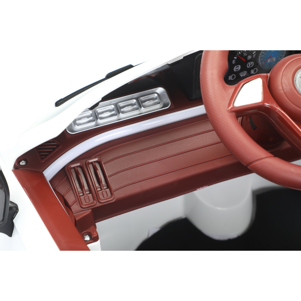 Детский электромобиль Mercedes Benz Maybach S600 6108 Белый