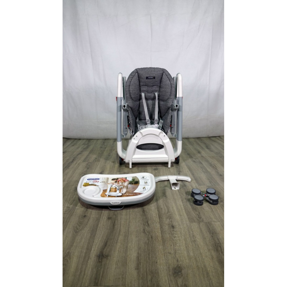 Стульчик для кормления Peg-Perego Tatamia Follow Me Wonder Grey
