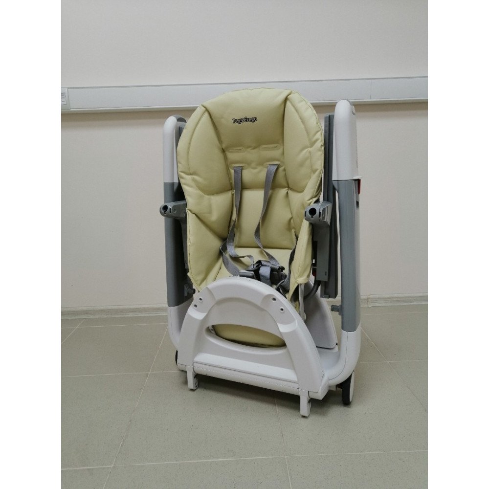 Стульчик для кормления Peg-Perego Tatamia Follow Me Paloma