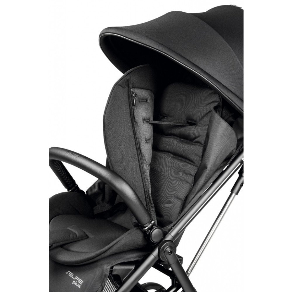 Коляска прогулочная Peg Perego Selfie Plus True Black