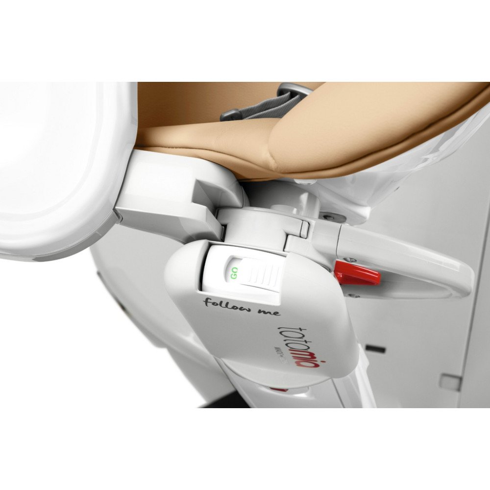 Стульчик для кормления Peg Perego Tatamia Follow Me Noce