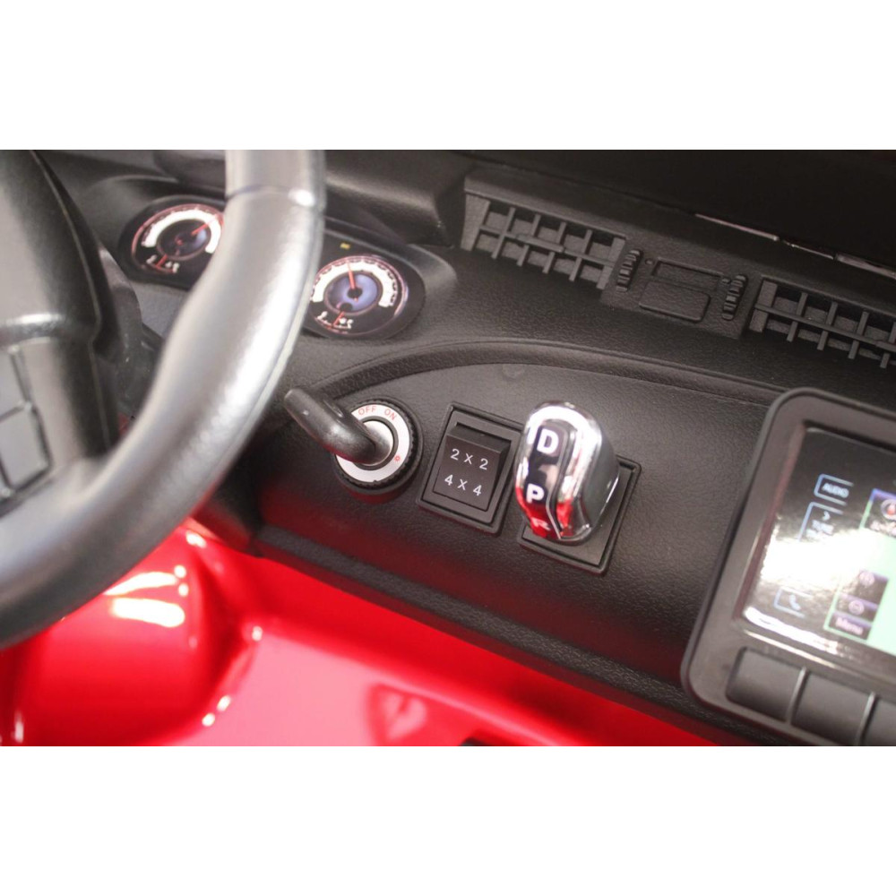Детский электромобиль Toyota Hilux (DK-HL850) вишневый глянец