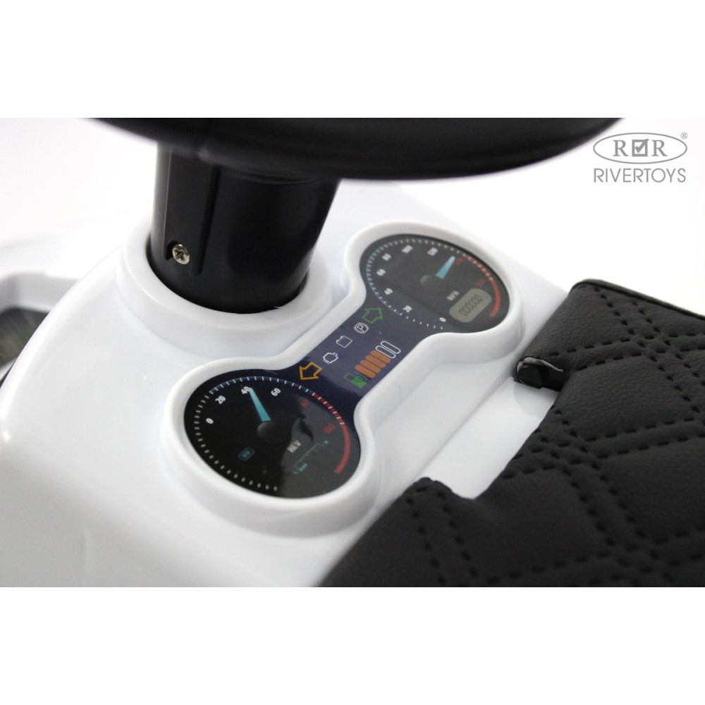 Детский толокар F002FF белый