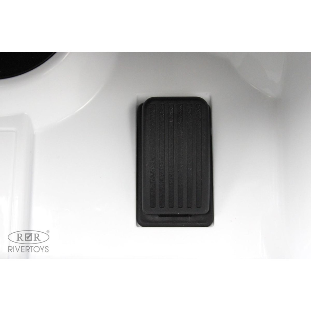 Детский электромобиль Chevrolet Camaro 2SS (HL558) белый