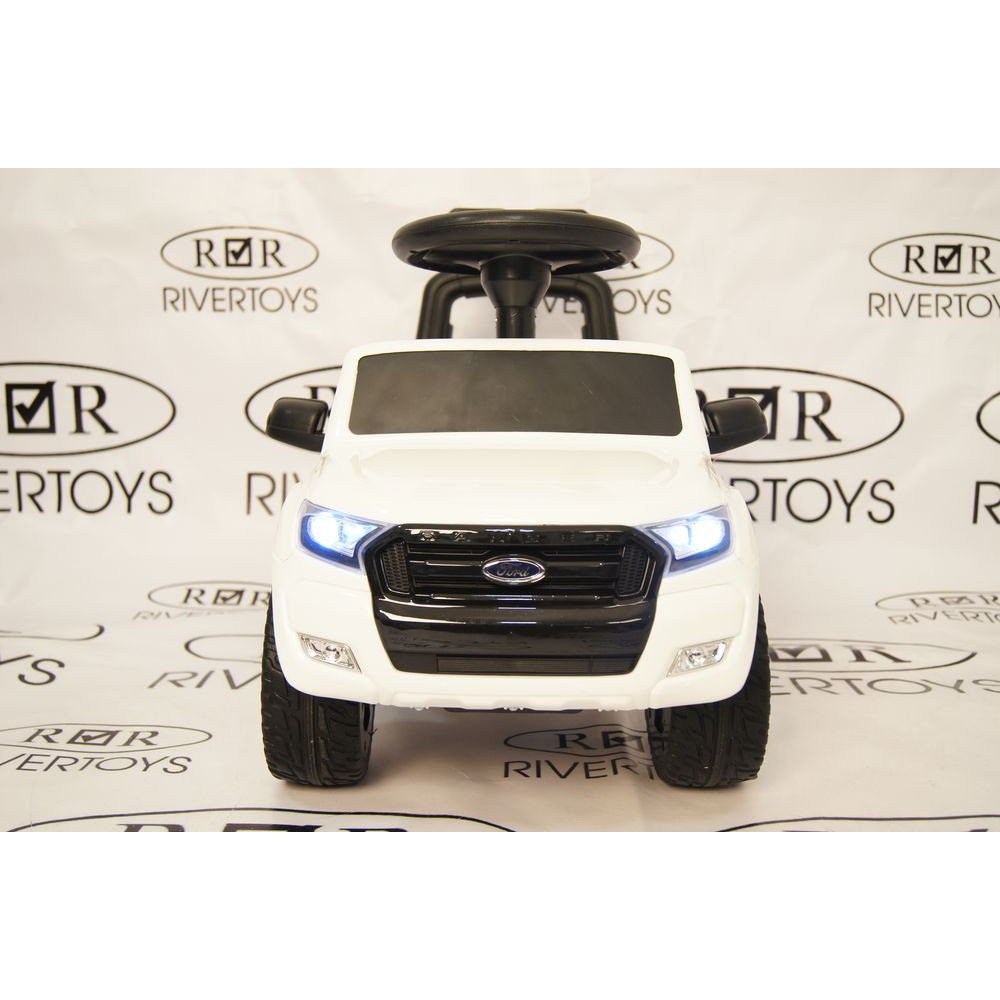 Детский толокар Ford Ranger DK-P01 белый (RiverToys)