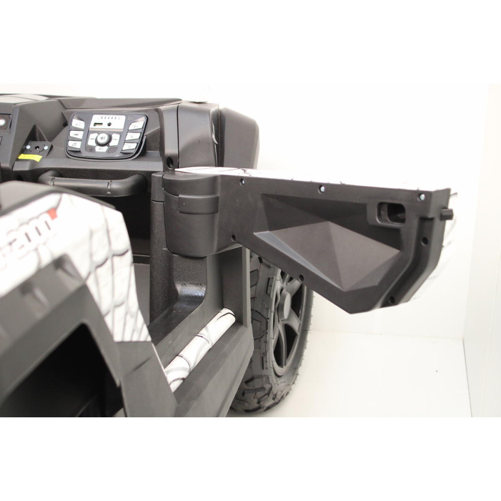 Детский электромобиль M222MM белый Spider