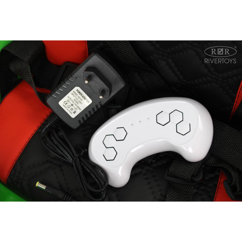 Детская машина BMW F444FF красная с пультом