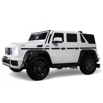 Большой двухместный Mercedes-Maybach G650 Landaulet (M999MM) белый