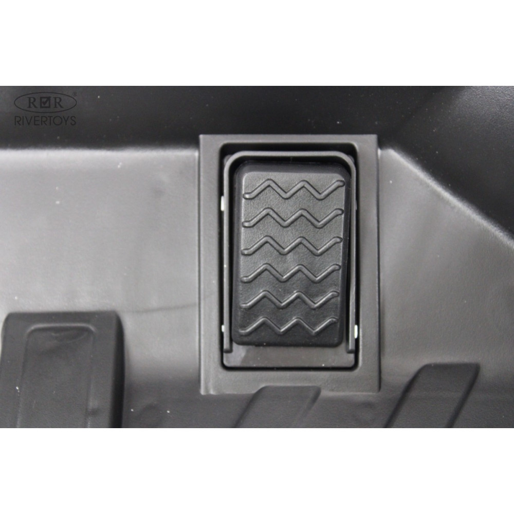 Детский электромобиль М303БХ розовый (RiverToys)