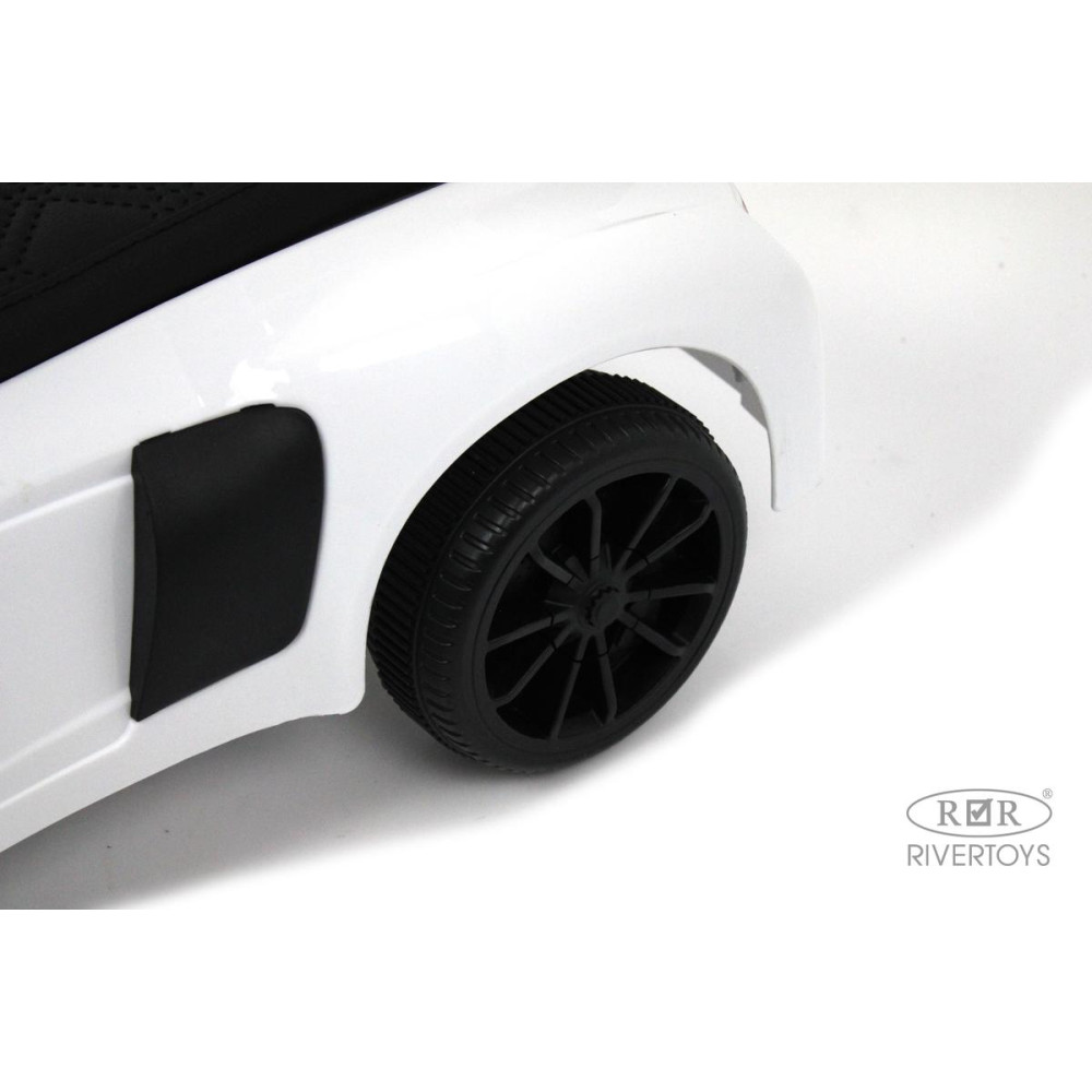 Детский толокар F002FF белый