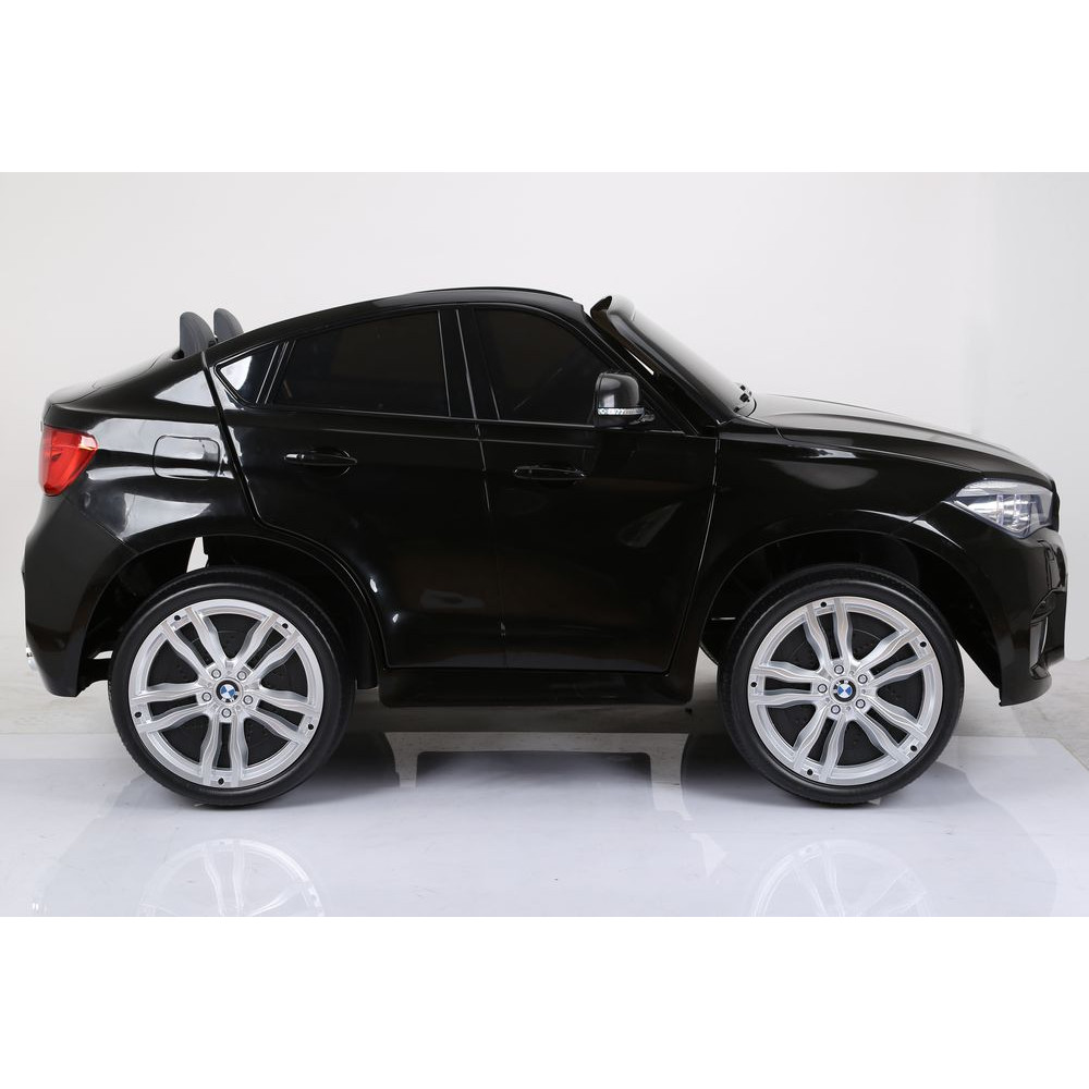 Детский электромобиль BMW X6M (JJ2168) черный (RiverToys)