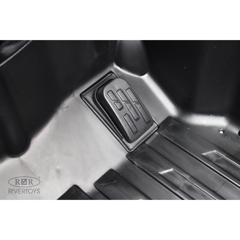 Детская машина Jeep М222БХ красная