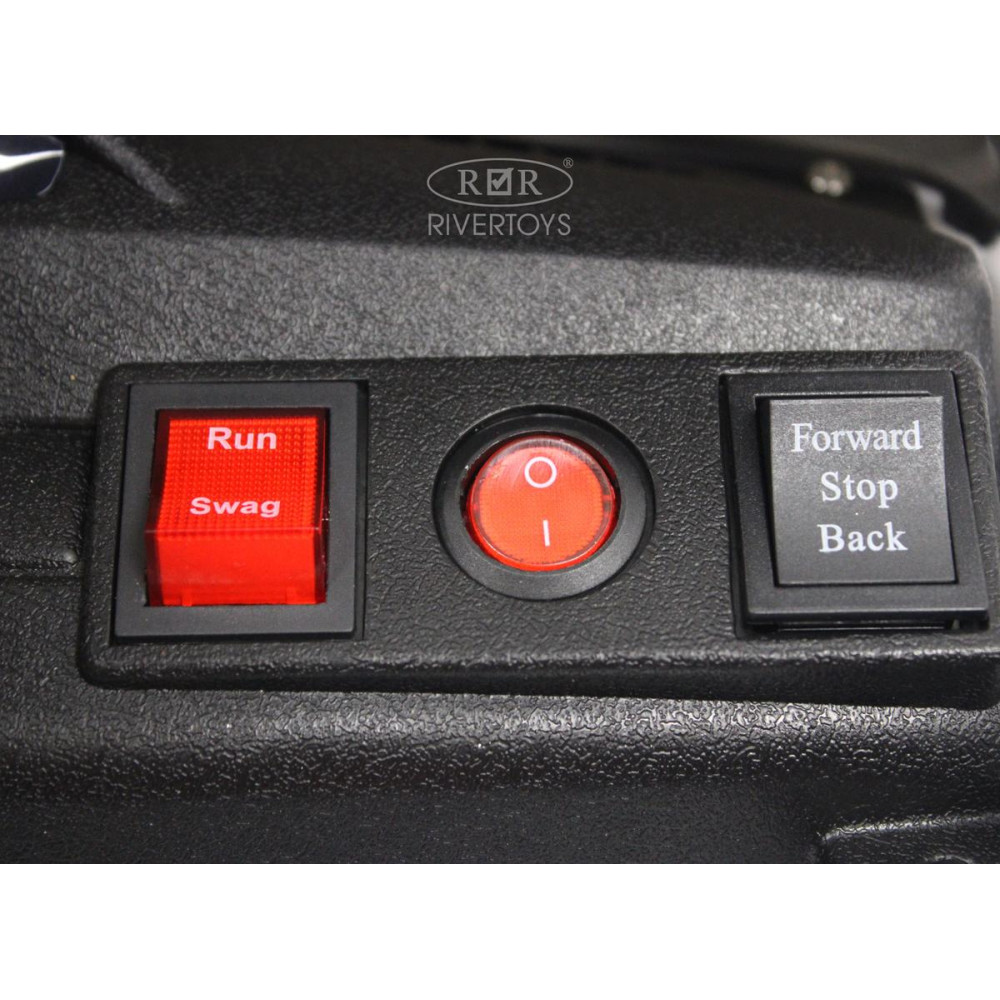 Детская машина BMW F444FF красная с пультом