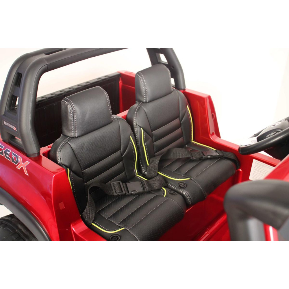 Детский электромобиль Toyota Hilux (DK-HL850) вишневый глянец