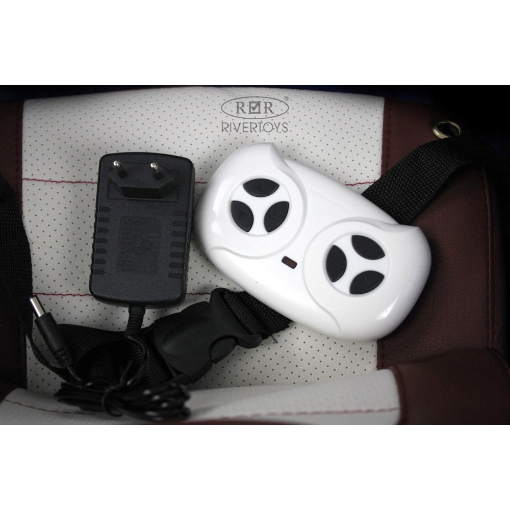 Детская машина Audi X008XX черный глянец