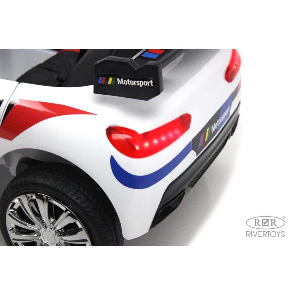 Детский электромобиль BMW F444FF белый