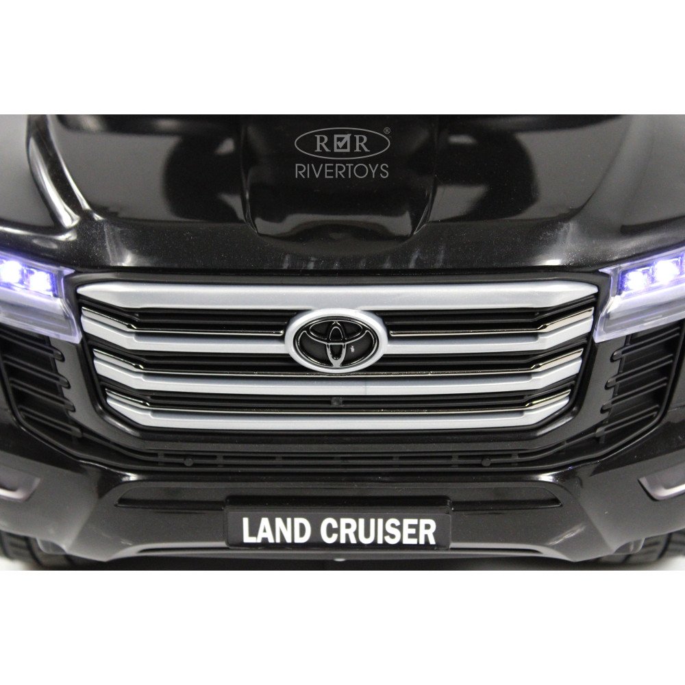 Детская каталка Toyota Land Cruiser 300 Z002ZZ-A черный