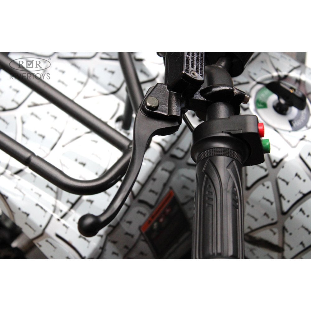 Детский электроквадроцикл TIKI LUX с максимальной скоростью 25 км/ч, желтый Special