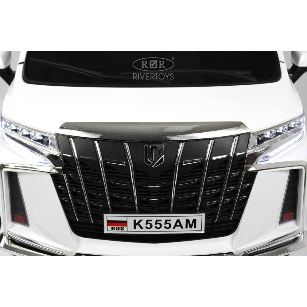 Детский электромобиль Toyota K555AM белый