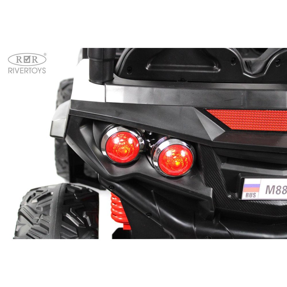 Полноприводный электромобиль джип Toyota М888БХ белый