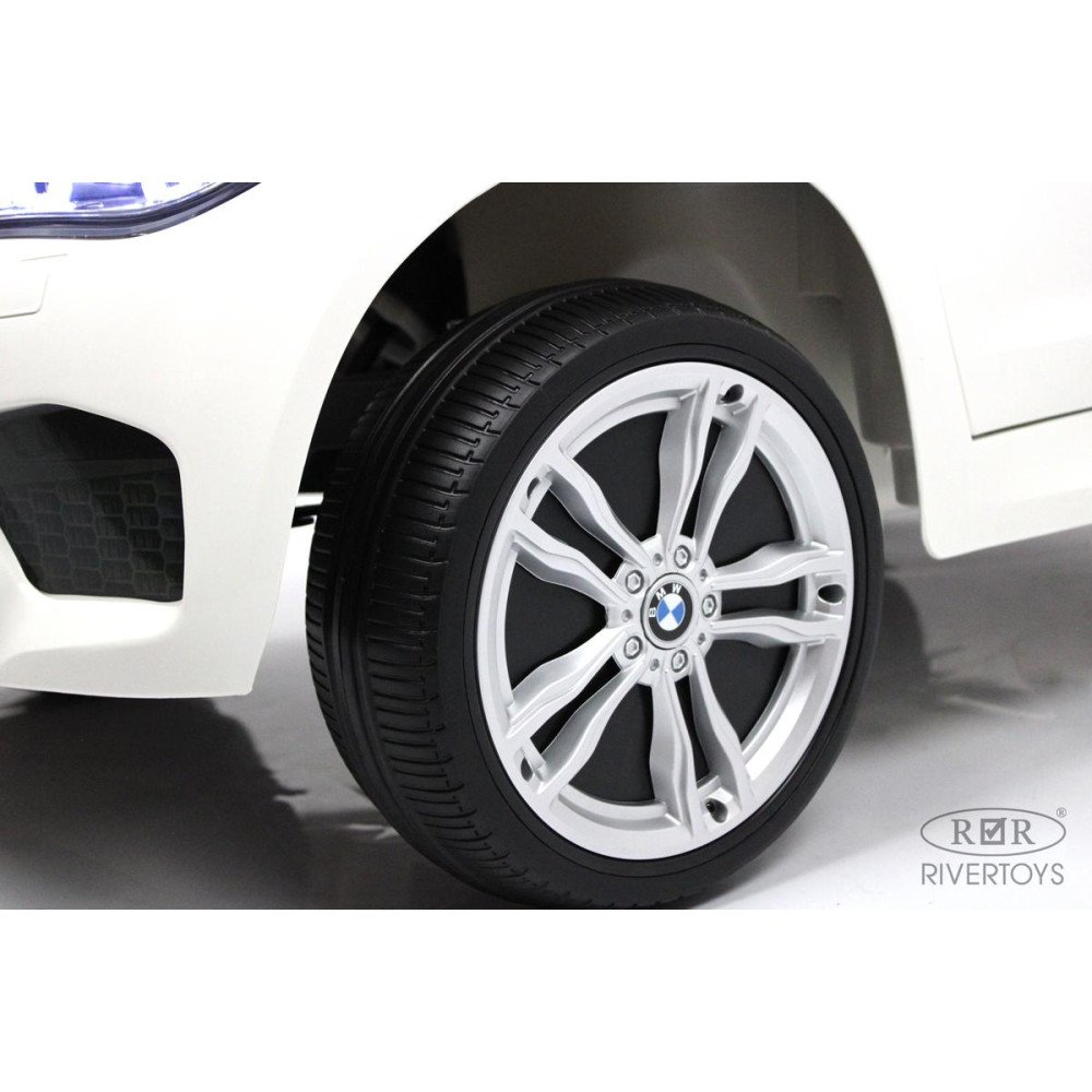Детский электромобиль BMW X6M (JJ2199) белый