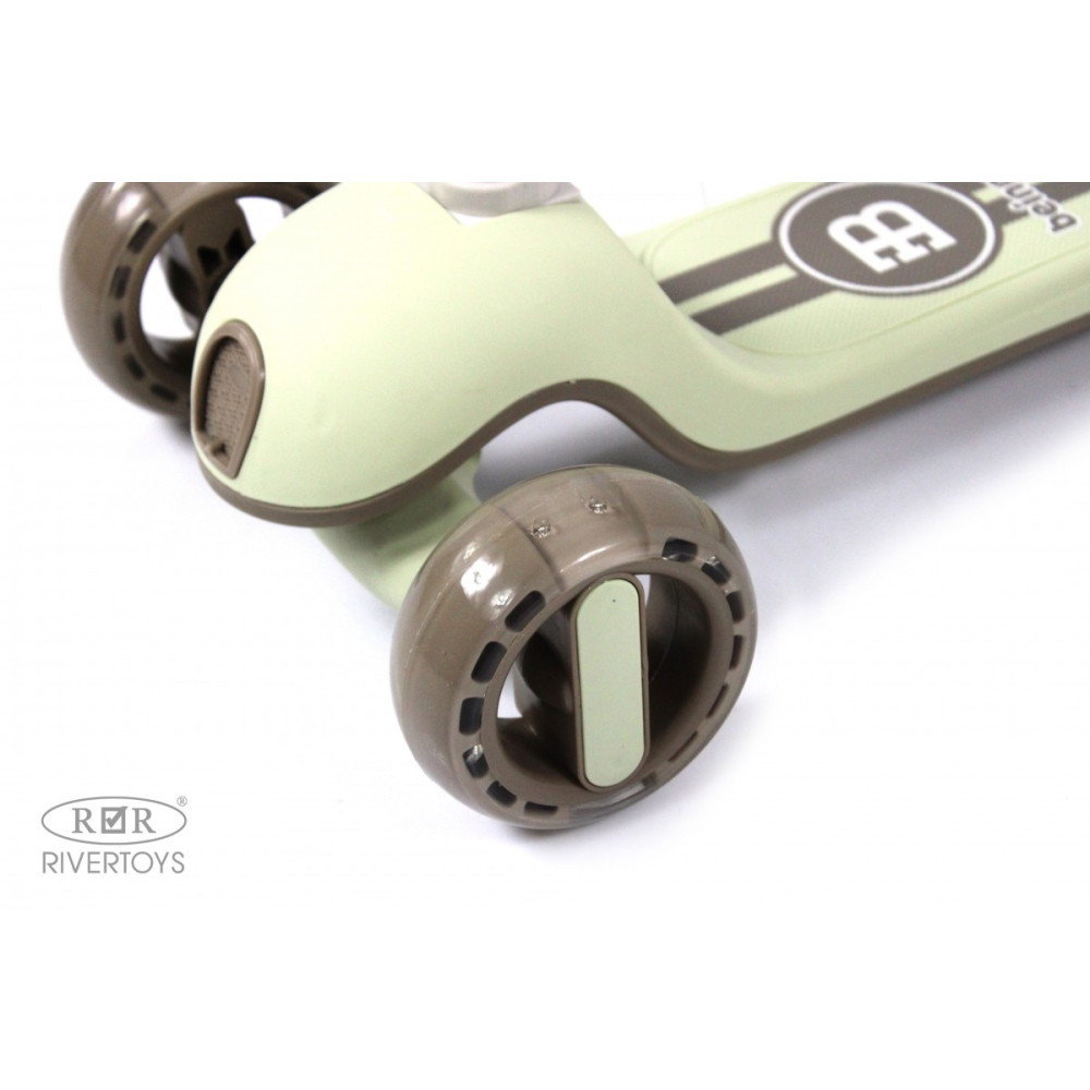 Детский самокат HB-818S зеленый