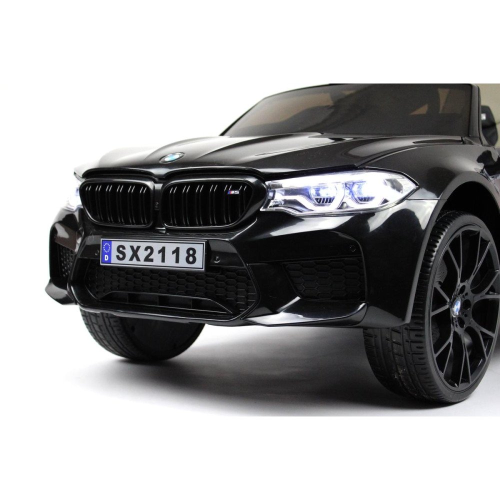 Детская электрическая машина BMW M5 Competition (A555MP) черный