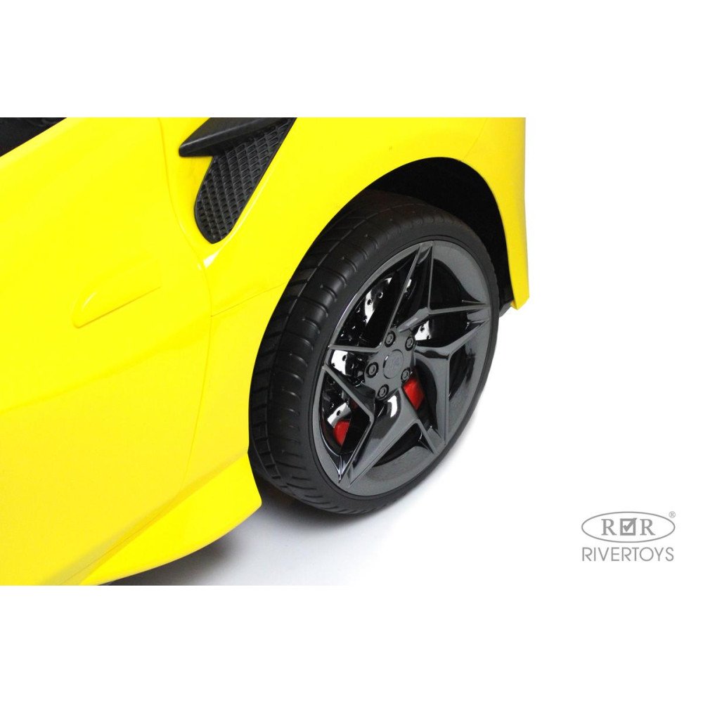 Детский электромобиль Ferrari F111FF желтый глянец